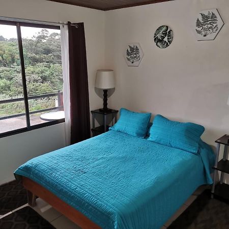 Hostel Coati Place Bed & Breakfast Adults Only Monteverde Exterior foto